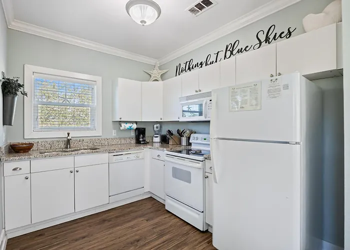 Apartment Blue Skies 29cu By Pkrm Pensacola